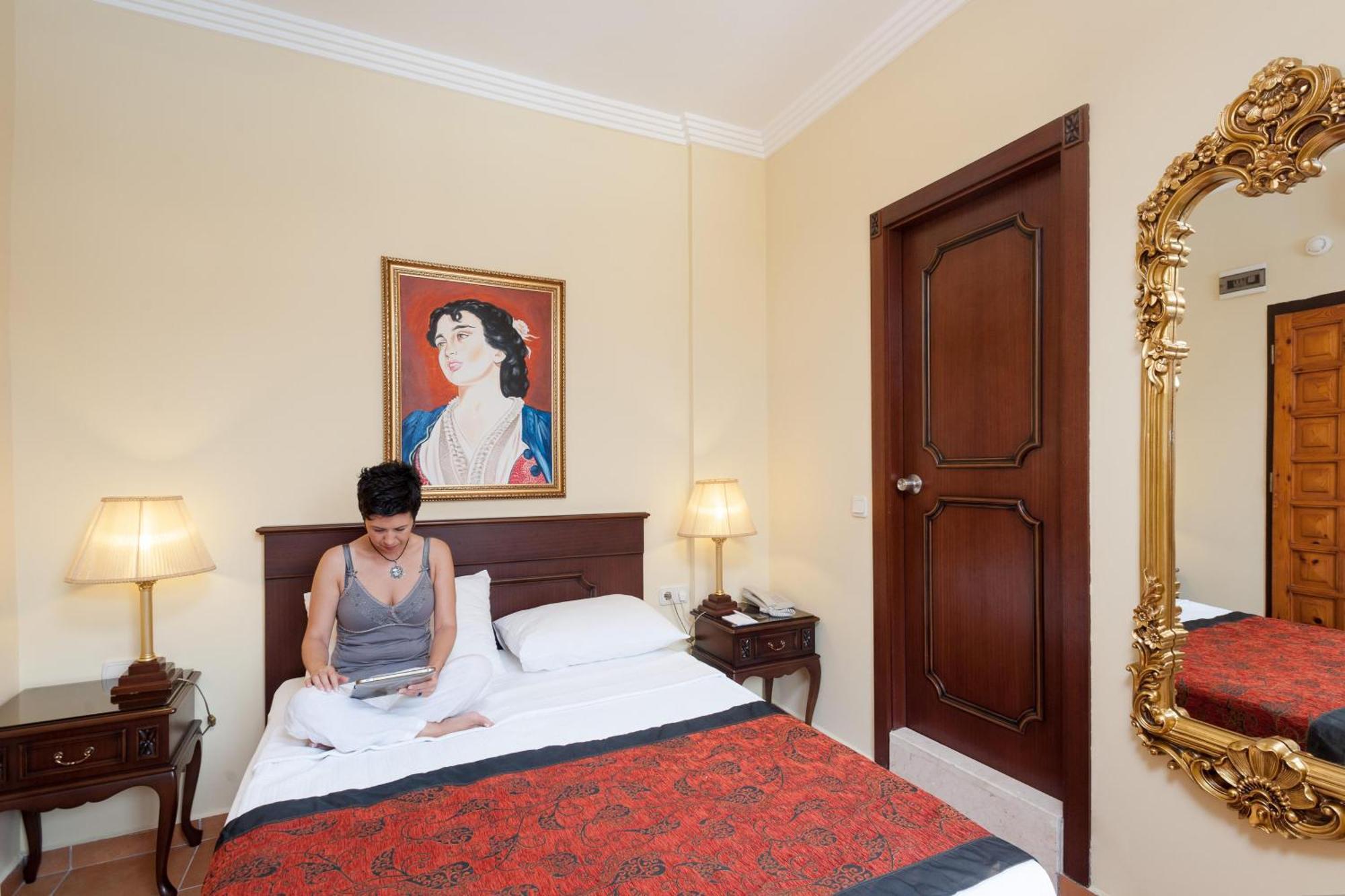 Antique Roman Palace Museum Hotel (Adults Only) Alanya Exterior photo